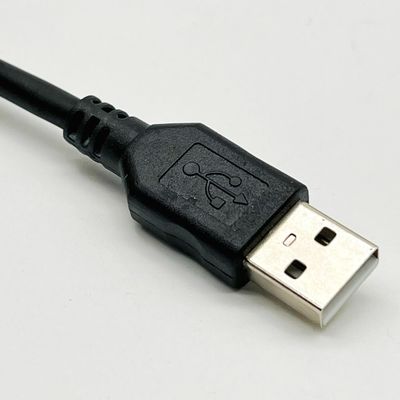 1 मीटर काली यूएसबी मोल्ड केबल असेंबली UL2725 28Awg फास्ट डेटा सिंक और चार्जिंग के लिए