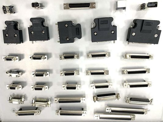SCSI कनेक्टर 14 20 26 36 50pin Solder Male SCSI Connector With Screws प्रकार