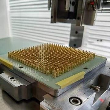 स्प्रिंग फोर्स पोगो पिन कनेक्टर 4.9 मिमी काम करने की ऊंचाई के साथ