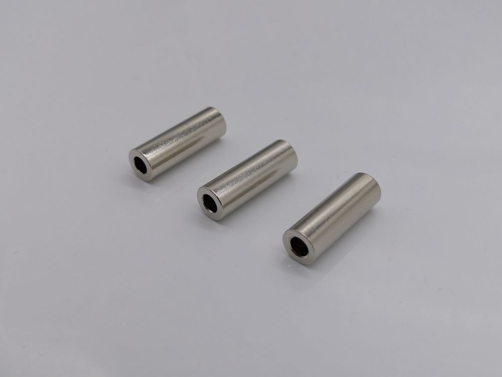 परिशुद्धता मशीन वाले पुर्जे कॉपर टर्मिनल पिन उत्पादन पीतल खराद सीएनसी पोम मशीनिंग पिन पार्ट